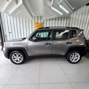 Renegade Sport 1.8 4x2 Flex 16V Aut.